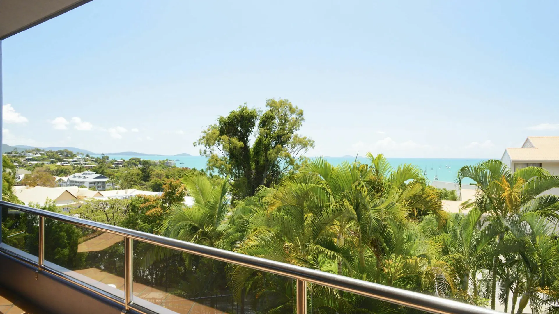 Airlie Harbour Apartment - Airlie Beach 0*,