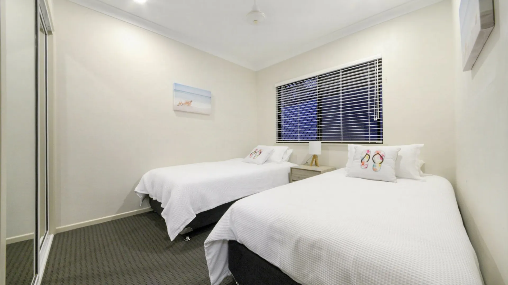 Airlie Harbour Apartment - Airlie Beach
